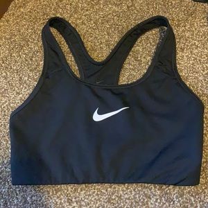 Nike Swoosh Sports Bra